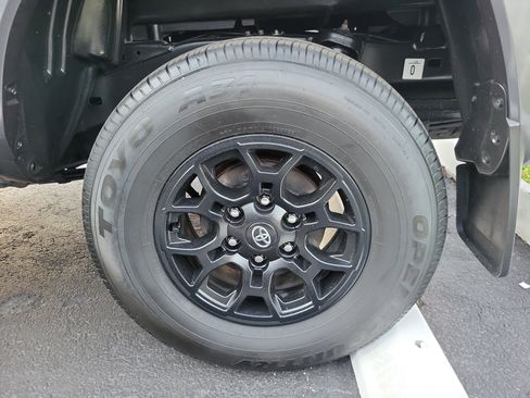 Used 2022 Toyota Tacoma SR5 image 29