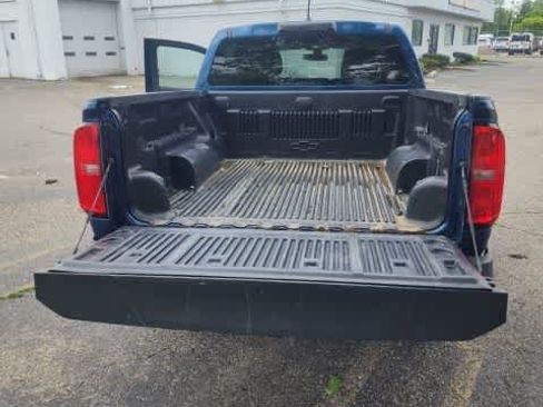 Used 2019 Chevrolet Colorado W/T w/ WT Convenience Package AWD/4WD image 32