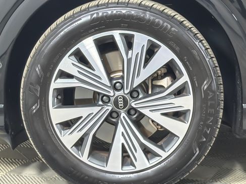 Used 2023 Audi Q4 e-tron Premium Plus w/ Premium Plus RWD image 25