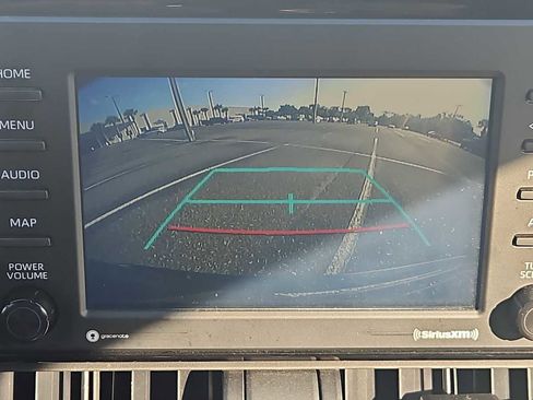 Used 2022 Toyota RAV4 LE AWD/4WD image 23