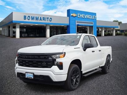 New 2026 Chevrolet Silverado 1500 Custom w/ LPO, Dark Essentials Package