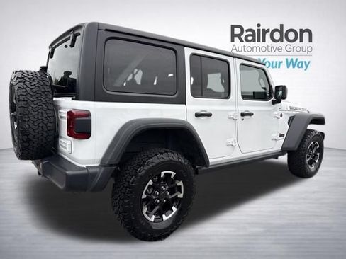 Used 2025 Jeep Wrangler Unlimited Rubicon AWD/4WD image 7