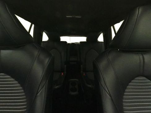 Used 2023 Toyota Highlander XSE image 35