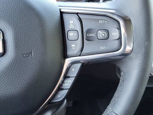 Used 2025 RAM 1500 Laramie AWD/4WD image 13