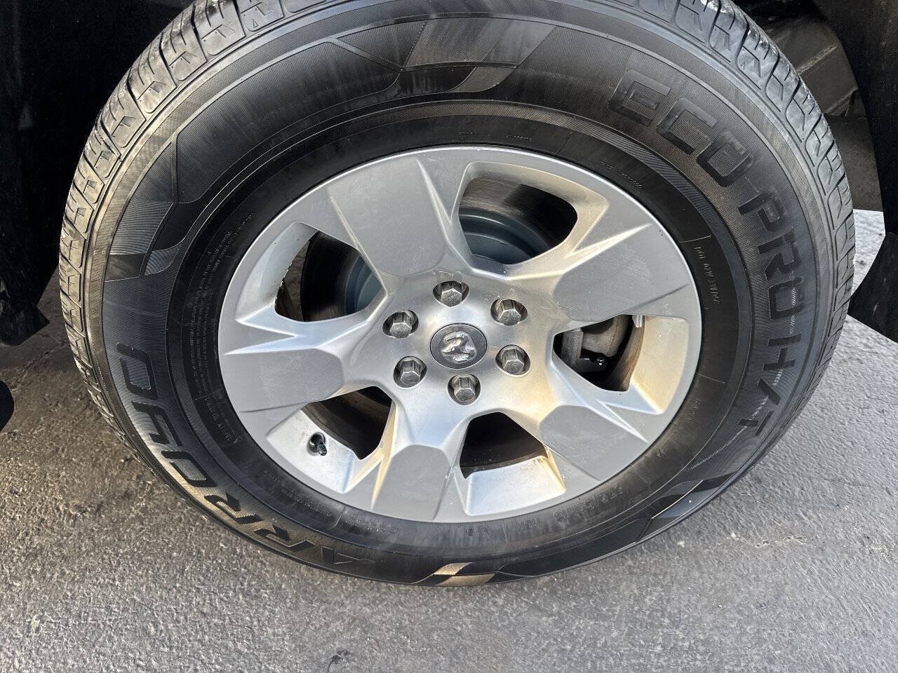 Used 2019 RAM 1500 Big Horn AWD/4WD image 8