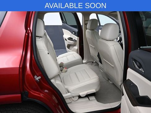 Used 2021 GMC Acadia Denali w/ Denali Ultimate Package AWD/4WD image 40