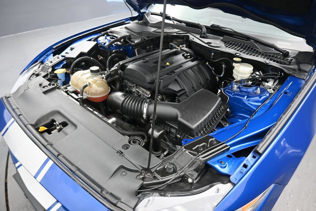 Used 2017 Ford Mustang Coupe RWD image 41