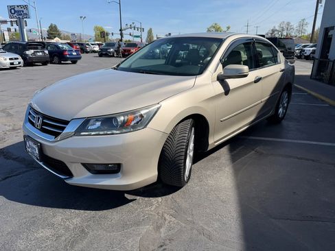 Used 2015 Honda Accord EX-L image 3