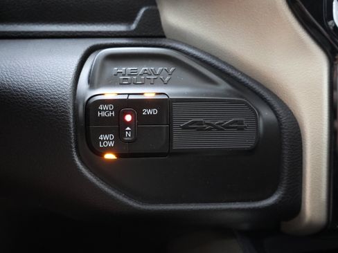 Used 2024 RAM 2500 Laramie AWD/4WD image 42
