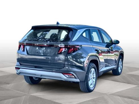 New 2026 Hyundai Tucson SE FWD image 8