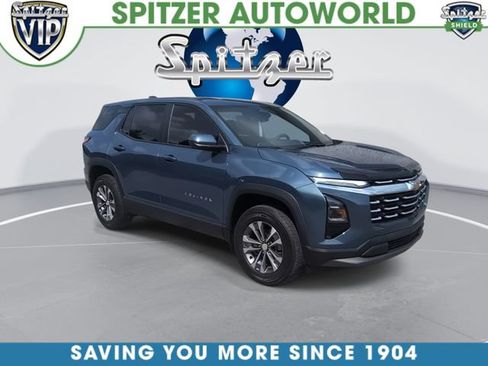 Used 2025 Chevrolet Equinox LT FWD image 3