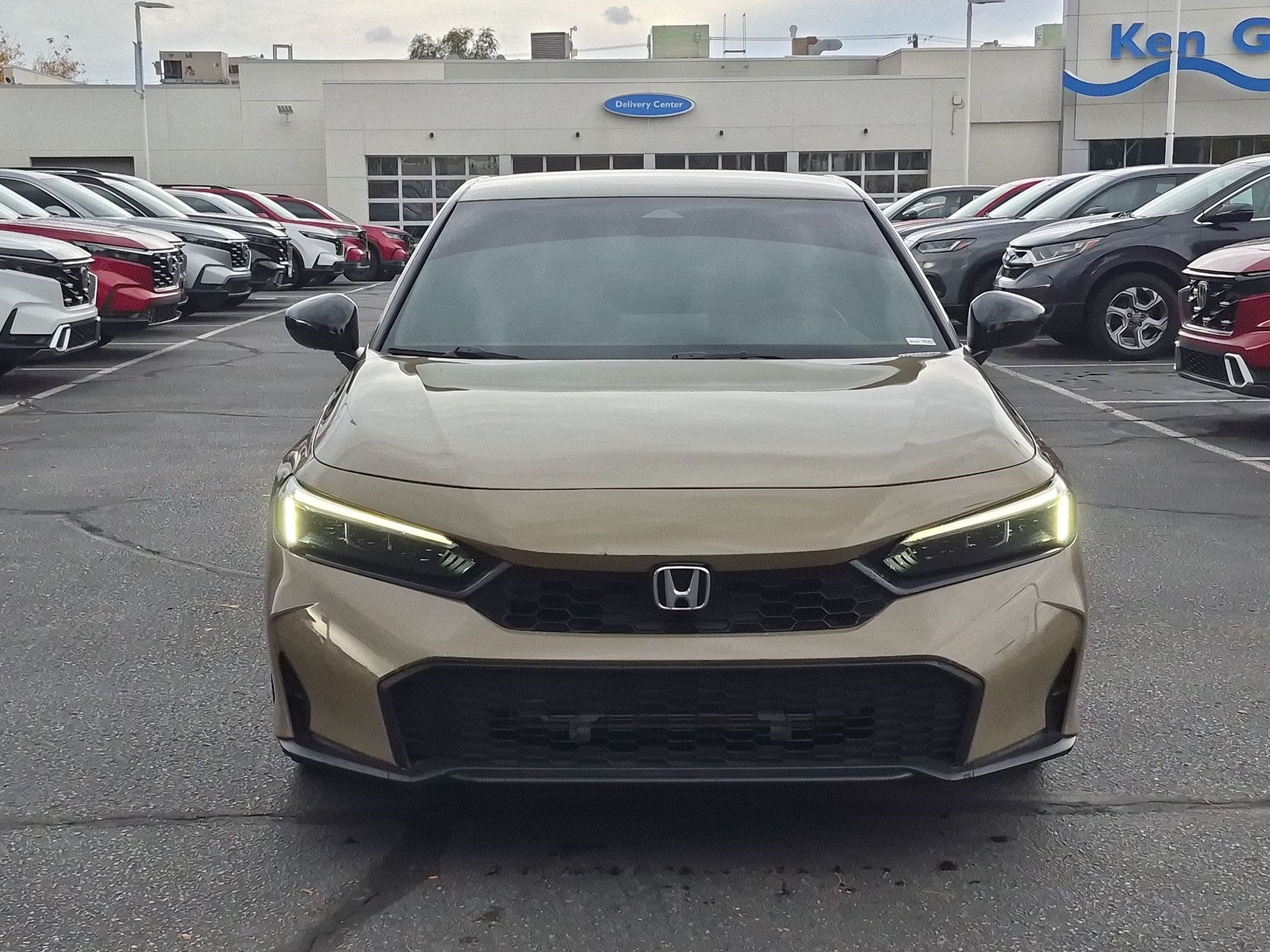 Used 2025 Honda Civic Sport image 11