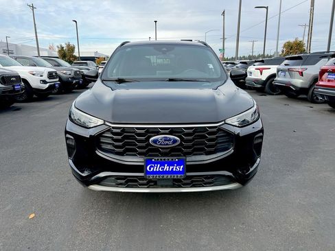 Used 2023 Ford Escape ST-Line image 25