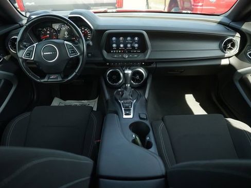 Used 2022 Chevrolet Camaro SS RWD image 16