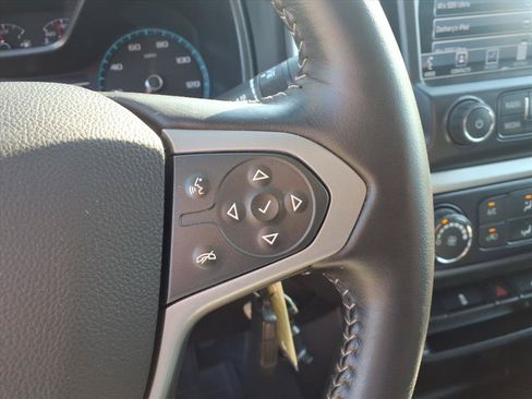 Used 2018 Chevrolet Colorado LT w/ LT Convenience Package RWD image 15