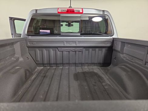 Used 2022 Chevrolet Colorado ZR2 AWD/4WD image 31