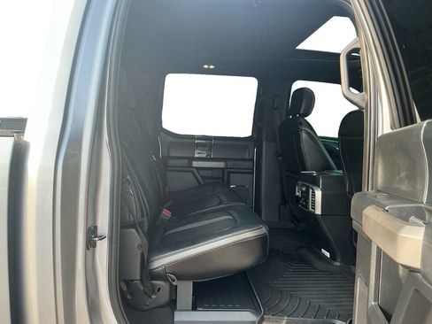Used 2021 Ford F250 Platinum w/ FX4 Off-Road Package AWD/4WD image 23