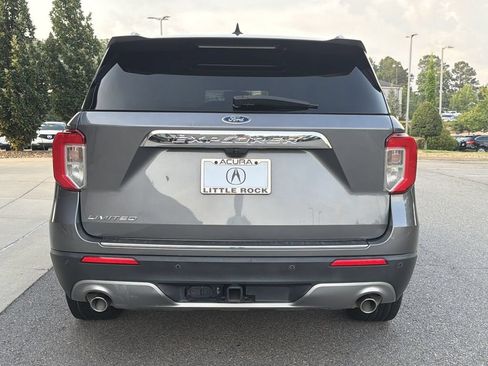 Used 2022 Ford Explorer Limited w/ Equipment Group 301A RWD image 4