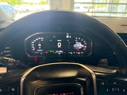Used 2023 GMC Sierra 1500 Elevation w/ Preferred Package AWD/4WD image 29