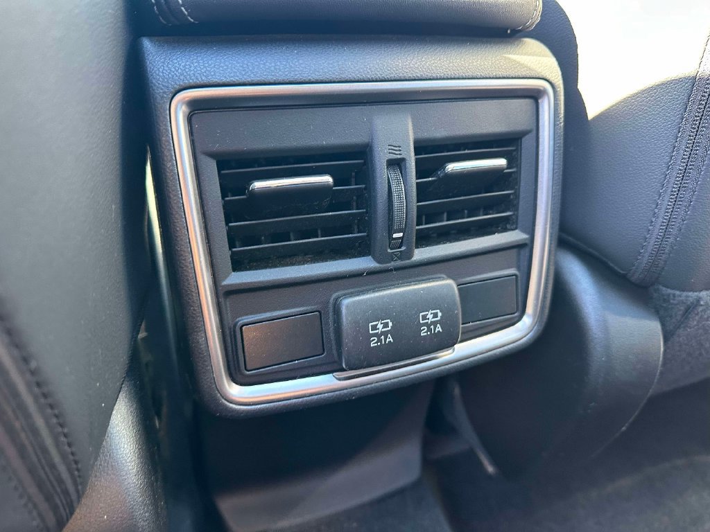 Used 2019 Subaru Forester Limited AWD/4WD image 9