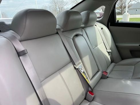 Used 2006 Chevrolet Impala SS w/ Convenience Package image 9