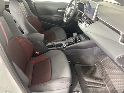 Used 2026 Toyota Corolla SE w/ SE Package FWD image 11