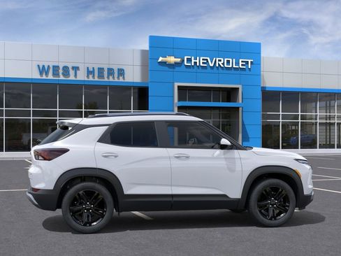 New 2026 Chevrolet TrailBlazer LT AWD/4WD image 5