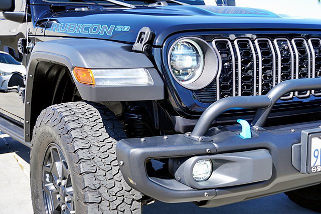 Used 2023 Jeep Wrangler Unlimited Rubicon 4xe AWD/4WD image 12