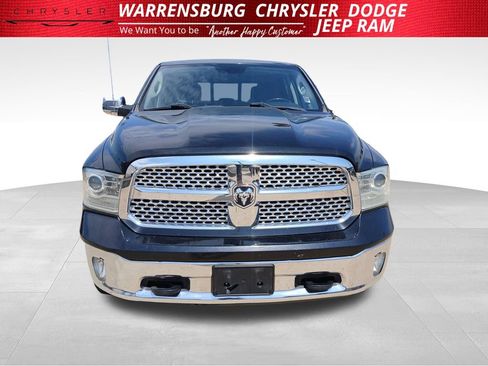 Used 2016 RAM 1500 Laramie w/ Convenience Group AWD/4WD image 9