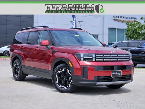 Used 2025 Hyundai Santa Fe SEL FWD image 1