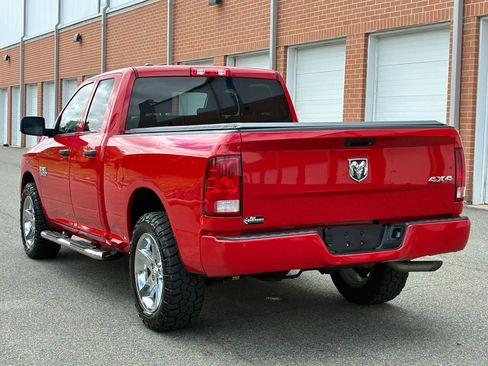 Used 2018 RAM 1500 Express AWD/4WD image 7