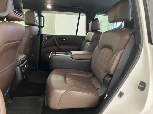 Used 2023 Nissan Armada Platinum w/ Captain's Chairs Package image 13