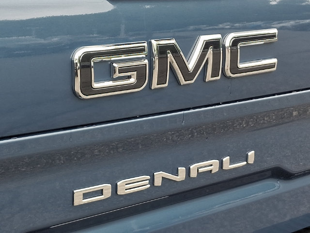 Used 2025 GMC Sierra 1500 Denali Ultimate AWD/4WD image 32