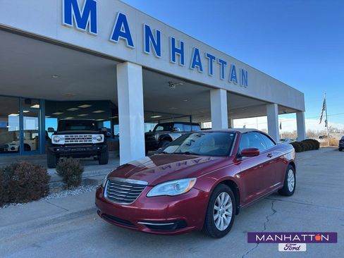 Used 2011 Chrysler 200 Touring w/ Cold Weather Group image 1