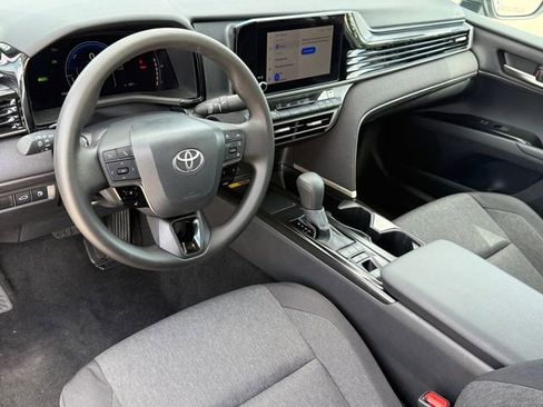 Used 2026 Toyota Camry LE FWD image 11