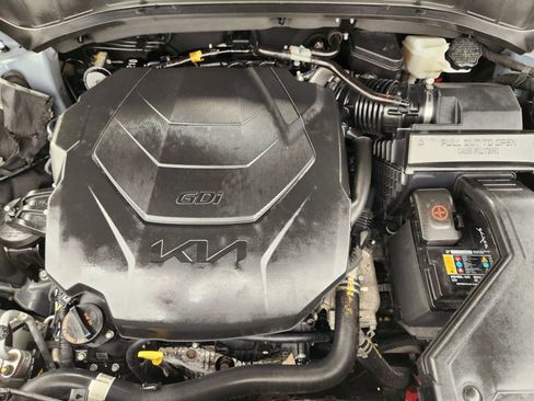 Used 2024 Kia Telluride LX FWD image 33