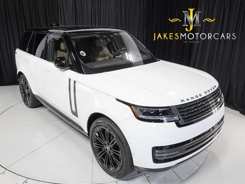 Used 2023 Land Rover Range Rover Autobiography AWD/4WD image 16