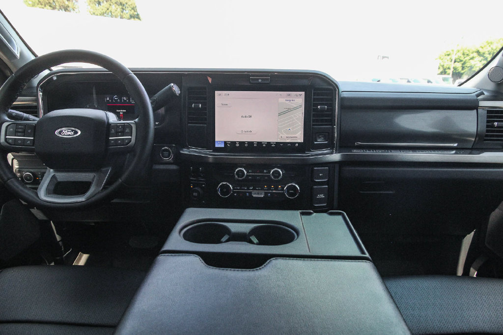 Used 2026 Ford F250 Lariat AWD/4WD image 14