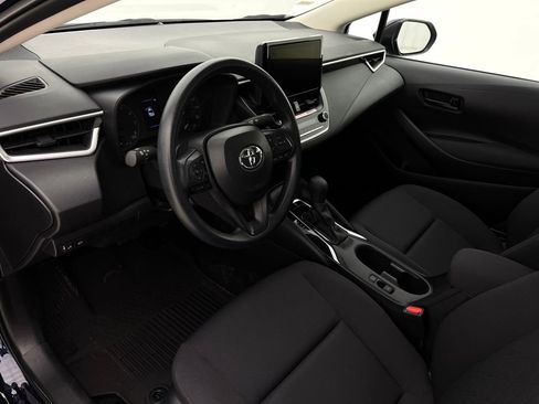 Used 2024 Toyota Corolla LE image 12