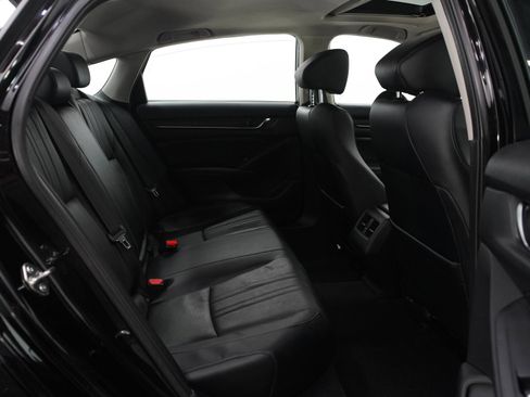 Used 2018 Honda Accord EX-L image 10