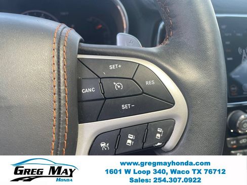 Used 2019 Jeep Grand Cherokee Summit AWD/4WD image 17