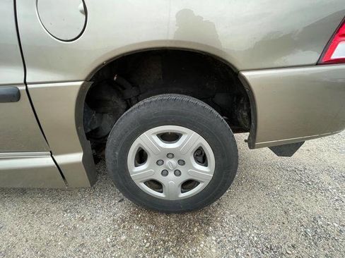 Used 2006 Ford Freestar SE FWD image 14