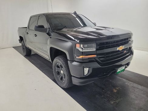 Used 2018 Chevrolet Silverado 1500 LT w/ All Star Edition AWD/4WD image 13
