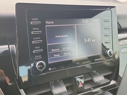 Used 2021 Toyota Camry SE w/ Convenience Package image 28