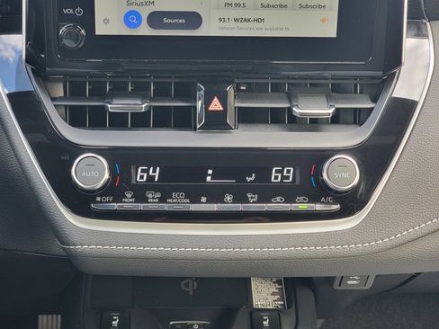 Used 2023 Toyota Corolla XSE image 24