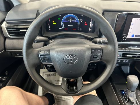 Used 2026 Toyota Camry LE FWD image 16