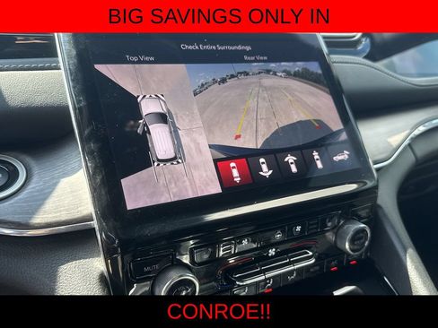 Used 2024 Jeep Grand Cherokee Overland w/ Advanced Protech Group III AWD/4WD image 21