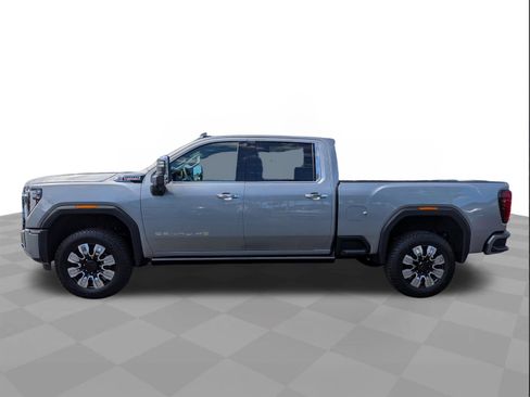 New 2026 GMC Sierra 2500 Denali w/ Denali Reserve Package AWD/4WD image 7