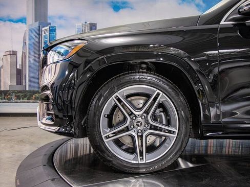 Used 2026 Mercedes-Benz GLS 450 4MATIC image 7