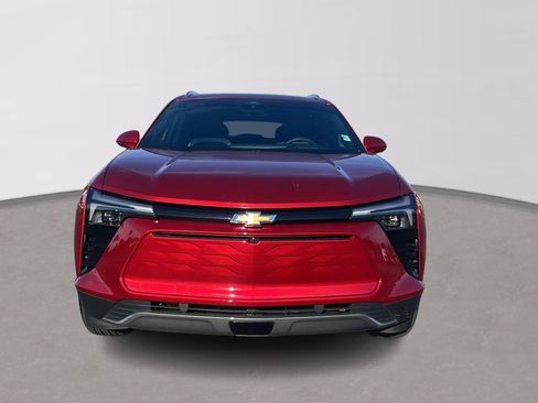 Used 2024 Chevrolet Blazer EV LT image 2